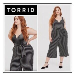 Torrid Jumpsuit Black White Striped Culotte Tie Front Sleeveless Size 3 3x 22-24